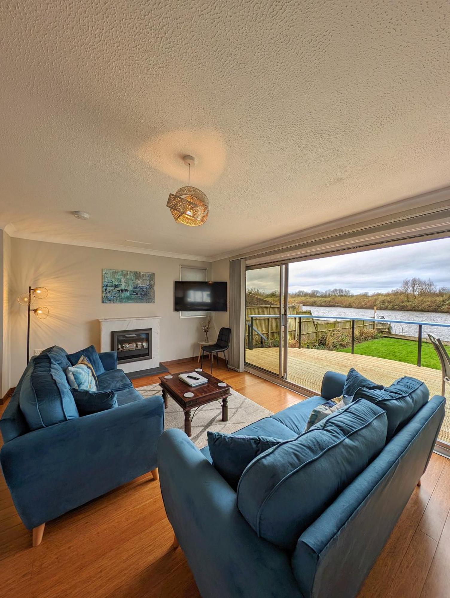 River View - Norfolk Broads Brundall 外观 照片